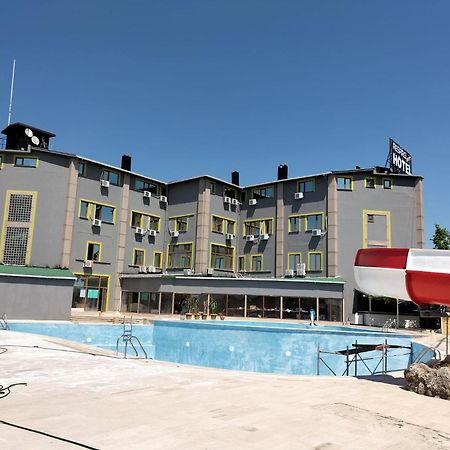 Respiro Park Hotel Buyukcekmece Exterior photo